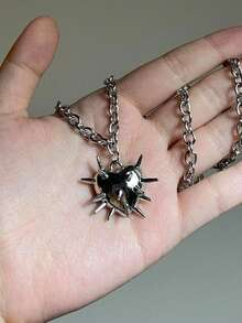 1 PC Gothic Spiked Heart Chain Necklace For Men - Multicolor - View 3