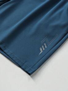 男士夏季冰丝短裤透气运动户外跑步健身房健身休闲宽松百慕大短裤适合徒步、骑行