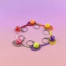 1 件男士仿网球钥匙扣，微型编织毛绒网球拍钥匙圈，体育纪念品金属吊坠礼物，送给兄弟/最好的朋友学校汽车配件可爱哥特 Y2k