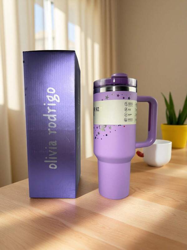 Sanrio 1 pièce Tasse isotherme de 40 oz en acier inoxydable 304 à double paroi, avec un design mignon de hello kitty. Garde les boissons chaudes/froides, mug de voyage portable, tasse à café glacé. Excellent cadeau pour le camping, les voyages, l'hydratation à la maison.