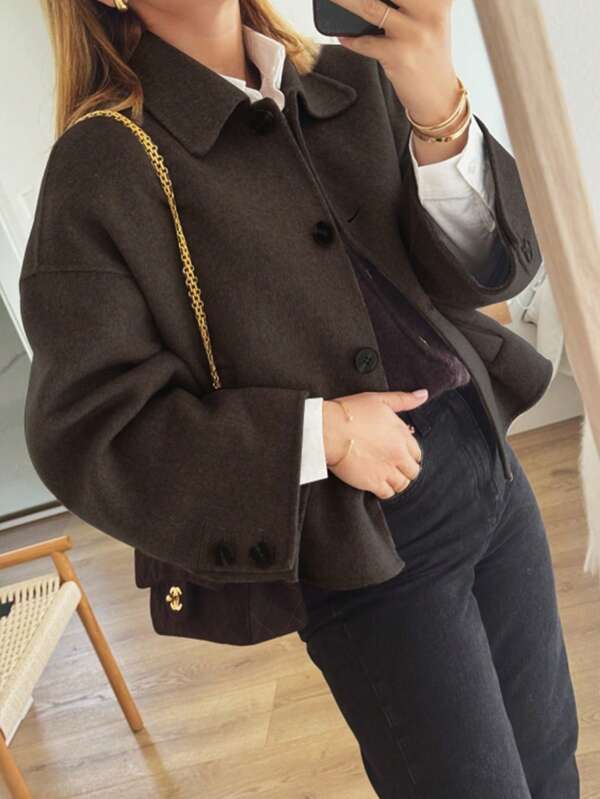 This Retro And Elegant Women Jacket With A European And American Style And French Design Is Fashionable And Casual It Is A Versatile Long-Sleeved Single-Breasted Woolen Short Coat For Women