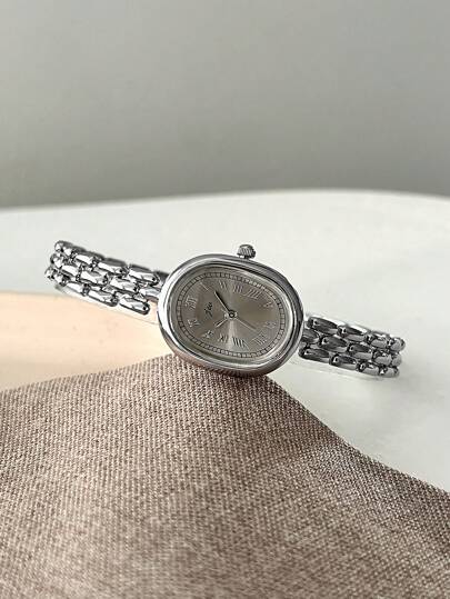 1 Piece Gold Simple Alloy Bracelet Women's Watch, Delicate Oval Dial, Stylish White Hands, Casual And Exquisite Highly Attractive Women's Watches Roman Numeral Dial, Premium Feeling Luxury Quartz Watches, Suitable For Daily Decoration, Wearing And Party Commuting Traveling