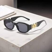1 New Fashion Black And Gold Square Frame Sun Glasses Classic Retro Personality Men And Women Sun Glasses Street Shooting Perfect Travel Accessories  Glasses Suitable For Beach Vacation, Outdoor, Travel Sun Glasses Visor