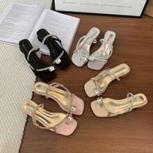 Women Athletic & Outdoor Sandals & Slides - 黑色 - 查看 4