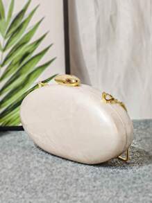1 pièce Sac à main de soirée en forme de coquille ovale, style européen et américain, sac bandoulière mode polyvalent en acrylique haut de gamme d'une seule pièce, quincaillerie métallique chic avec fermeture magnétique, sac à main élégant et mode pour dame, convient pour les banquets, mariages, événements, défilés, cadeau pour femmes, peut également être utilisé comme sac de mariée, porte-rouge à lèvres, sac à cosmétiques, etc.