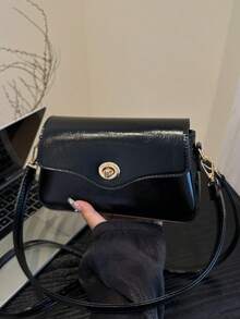 2025年夏季时尚女士腋下包、单肩斜挎包，时尚百搭