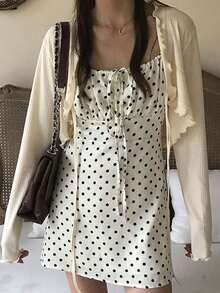 1 件女士温柔风格荷叶边耸肩罩衫，轻盈短款防晒系腰罩衫