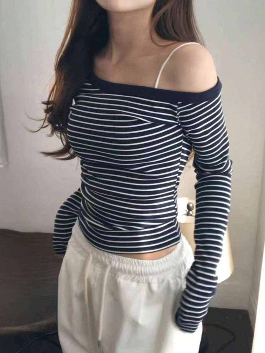 Babehomee 秋季女装返校外出上衣女式简约性感风格不对称露肩修身条纹针织长袖T恤 - 藏蓝色 - 查看 1