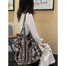 Men Tote Bags - Image Color - View 2