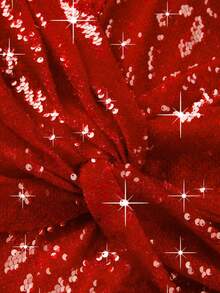 Elegancka i wykwintna suknia wieczorowa Astony One z dekoltem bez ramiączek, talią ozdobioną delikatnymi cekinami, krótką spódniczką podkreślającą figurę i seksownym, odkrytym tyłem. Idealna na Boże Narodzenie, Sylwestra, Święto Dziękczynienia, imprezy, wakacje, przyjęcia koktajlowe i jako strój dla gości weselnych.