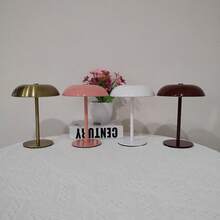 1pc Creative Mushroom Shaped Touch Control Charging Desk Lamp, 3 Color Temperatures & Dimmable, Eye-Protection Light, Metal Body, Suitable For Bedroom, Bedside, Dining Room, Cafe, Camping, Atmosphere Decoration, Home Lighting