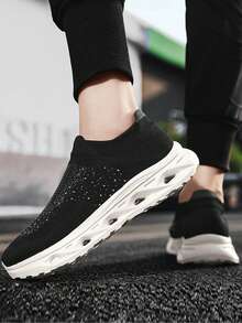 Men's Mesh Shoes 2025 Summer New Thick Soled Thickening Anti-Skid Wear-Resistant Knitted Mesh Breathable Anti-Cold-Odor Men's Mesh Shoes For Outdoor Wear Fashion Versatile Soft Comfortable Men's Socks Shoes Embellish Home Soft Sole Soft Surface Soft Comfortable Home Shoes For The Elderly Father Shoes Walking In The Park Comfortable Men's Walking Shoes - Black - View 5