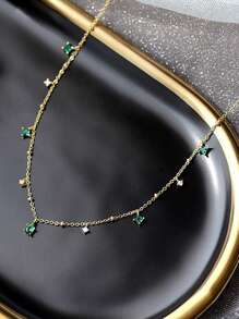 1pc Sparkling Green Zirconia Stone Necklace, Fashionable & Luxurious Unique Niche Design Delicate Clavicle Chain, Versatile For Daily Wear, Party And Gathering