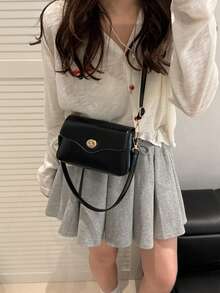 2025年夏季时尚女士腋下包、单肩斜挎包，时尚百搭