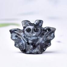 CUPIDCRYSTAL Exquisite Natural Crystal Carving Bat, Unique Design, Healing Crystal, Stones Containing Energy, Energy Healing Meditation Stone, Perfect For Home Decor & Gift Giving, For Pocket Decoration, For Halloween Gift, From The Brand
