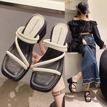 Women Athletic & Outdoor Sandals & Slides - 米色 - 查看 4