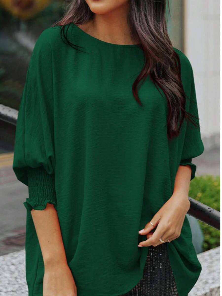 Plus Size Solid Color Round Neck Batwing Sleeve Shirt - Dark Green - View 1