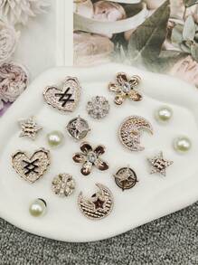 16 件 ABS 树脂金色银色奢华蝴蝶结花朵鞋饰饰品闪亮水钻心形鞋饰可拆卸仿珠鞋配件 DIY 多功能花月亮和星星鞋夹适合女士凉鞋拖鞋沙滩包圣诞节万圣节情人节生日节日派对礼物（不含鞋子） - 多色16PCS StyleNo.244 - 查看 6
