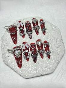 10 件 Siren Rouge 奢华手工可穿戴指甲蝴蝶结爱心钻石长尖假指甲猩红色万圣节按压指甲美甲用品（1 张果冻贴纸+1 个指甲锉） - 紅色 - 查看 3