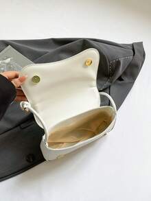 时尚新款蝴蝶结装饰单肩包，街头风格休闲通勤斜挎包，简约纯色腋下包，女士