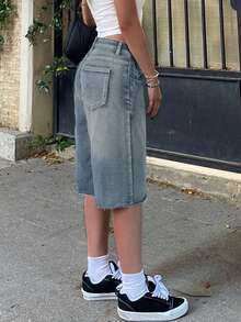 Y2K Streetwear Mid-Waist Distressed Frayed Bermuda Knee-Length Denim Shorts With Pockets - Retro Blue - View 2