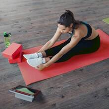 Local Delivery 7-Piece Yoga Equipment Set With Multiple Colors - Yoga Mat With Carrying Strap, 2 Yoga Blocks, Yoga Mat Towel, Yoga Hand Towel, Yoga Strap And Yoga Knee Pad - 紅色 - 查看 6