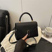 Umhängetasche, schlichtes Design, für Beruf und Alltag, moderner femininer Look