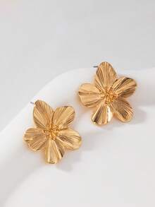 1 Pair Elegant Multicolor Dopamine Inspired Gold Flower Shape Five-Leaf Stud Earrings, Wedding Gift For Her - Style 3 - View 3