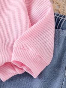 2 pièces/set Mode bébé fille rose mignon Débardeur à décoration de nœud papillon 3D à manches longues et pantalon en jean avec nœud papillon élastique à la taille, ensemble - Rose bonbon - Voir 5