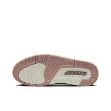 Nike Jordan Legacy 312 Low-Top Comfortable Anti-Slip Retro Basketball Shoes, White & Pink, Women - White Powder - View 6