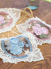 2 Stück Retro Bestickter Spitzen Untersetzer - Nordischer Stil Dreidimensional Bestickter Rose Untersetzer, 100% Polyesterfaser, hitzebeständend, dekorative Tischdecke, geeignet für Heim-Küchen-Dekoration und Foto-Hintergrund, Fotografie-Requisiten, Applikations-Accessoires DIY.