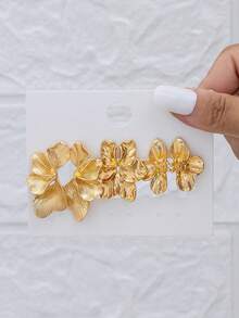 3 Pairs Textured Gold Partial Flower Stud Earrings, Chic Summer Vacation Style, Suitable For Women's Dates/Daily Wear - Yellow Gold - View 5