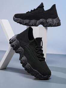 Men's Jet Black Wave Sole Sneakers - Dotted Non-Slip All-Day Comfort, Mesh Casual Shoes For Men - màu đen - Xem 5