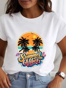 Ladies' T-Shirt, Summer Women's Fun Beach Print T-Shirt, Available In Black/White, Casual Round Neck T-Shirt, Suitable For Summer Vacation Tops.