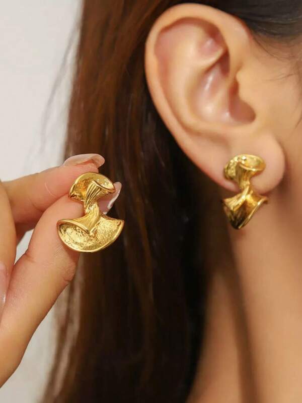 1 par de pendientes elegantes de acero de titanio chapados en oro de 18K con estilo de falda de ballet, para uso casual, de fiesta, moda europea y americana para mujeres