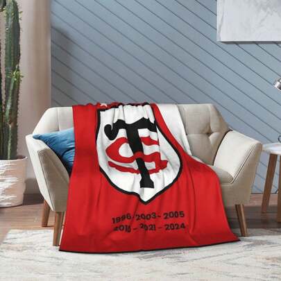 Inspirada en el estadio de Toulouse, esta manta de lana esponjosa es súper suave y acogedora, con un diseño de logotipo rojo y blanco vibrante, perfecta para sofás, camas, viajes, acampadas, regalos de decoración del hogar y mantas de acampada. | Manta con escudo del equipo | Manta suave y cálida