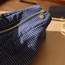 1个格子条纹化妆包 - 方形3D拉链旅行收纳包，女士便携式洗漱包（可加衬里/内胆收纳） - 彩色 - 查看 6