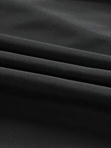 Kurtka męska z kapturem typu soft shell w dużym rozmiarze, lekka, ciepła, wiatroszczelna, z podszewką termiczną, z włoskim nadrukiem - Czarne - Zobacz 7