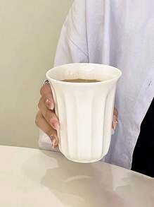 1pc Vintage Minimalist Striped Solid Color Ceramic Mug, High-Quality Solid Color Coffee Cup, Suitable For Drinking Water, Milk, Oatmeal, Tea, Juice, Breakfast, Coffee, Beverages, Etc. Applicable For Cafes, Home, Restaurants, Parties, Balls, Offices. Great Gift For Father's Day, Mother's Day, Friends, Boyfriends/Girlfriends, Family, Teachers, Colleagues, Wedding, Housewarming.