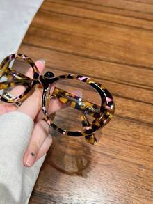 2025 Latest Super Cute Pink Leopard Print Plain Mirror Retro Reading Glasses Thick Square Big Frame Lens Anti Glare Digital Eyestrain Oversized Retro Reading Glasses For Women, Oprah Style Large Readers Small Face Square Cateye Reduce Eye Fatigue On Computers, TVs, Phones, And Games, Suitable For Reading/Computer Reading Lense Screen Protector Plain Glasses Clear Lens Glasses - 豹紋 - 查看 5
