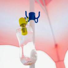 4-Claw Plastic Beach Umbrella Hooks, For Hanging Towels/Hats/Clothes/Cameras/Fashion Glasses/Bags & Other Accessories - Multicolor - View 5