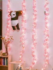 1 Stück romantisches Märchen Kirschblüten Fenster Vorhang Lichterkette, Schlafzimmer Dekoration Blumen Kranz Licht, geeignet für Kinderzimmer, Wohnzimmer/Schlafzimmer, Möbeldekoration und Geburtstag, Hochzeit, Weihnachten, Feiertage & Party Zubehör, Neujahr, Ramadan, Vorhänge, Kamin, Treppen, Weihnachtsbaum Beleuchtung, schafft eine frische und festliche Atmosphäre, batteriebetriebene Wanddekoration, ganzjährig (Batterien nicht enthalten)