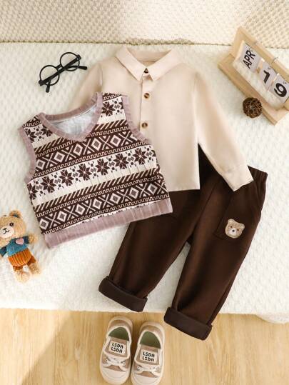 3 件套男婴休闲舒适百搭套装，长袖纯色 Polo 衫 + V 领针织背心 + 纯色小熊印花裤，适合日常和户外穿着，秋冬季