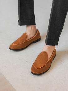 Herenschoenen in Britse stijl, verfrissend en ademend, comfortabel, minimalistische, veelzijdige, casual instappers voor buiten, modieuze niche voor jongeren, ademende, antislip, duurzame mocassins voor in de zomer.