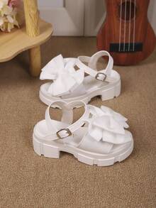 女童夏季新款时尚高跟凉鞋,蝴蝶结装饰,甜美可爱厚底舒适儿童户外度假鞋 - 白色 - 查看 5