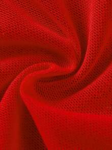 Elegancka i wykwintna suknia wieczorowa Astony One z dekoltem bez ramiączek, talią ozdobioną delikatnymi cekinami, krótką spódniczką podkreślającą figurę i seksownym, odkrytym tyłem. Idealna na Boże Narodzenie, Sylwestra, Święto Dziękczynienia, imprezy, wakacje, przyjęcia koktajlowe i jako strój dla gości weselnych.