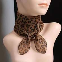 1pc Chiffon Floral Print Scarf, Thin Square Scarf, Casual Versatile Fashion Elegant Neckscarf For Professional Women, Spring/Autumn For Dress