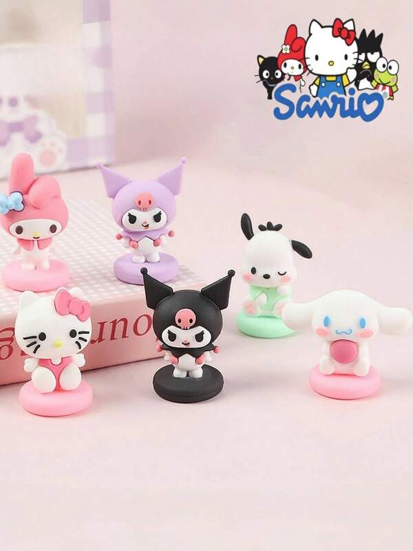 Sanrio Set van 1/6 stuks: Hello Kitty schattige roze kamerbureau, minidecoraties, speelgoed als feestcadeau, verjaardagsbakbenodigdheden, taartbenodigdheden en miniatuur Kuromi anime figuurtjes, decoratie, must-haves voor auto's, Cinnamoroll bedels, accessoires, Pochacco-spullen, bedankjes voor bruidsmeisjes, verpleegsters en leraren, geautoriseerde Sanrio-artikelen.
