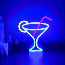 1 件高亮鸡尾酒玻璃瓶啤酒杯霓虹灯手势 666 手 LED 杯、外星人、星球、牛头、火焰、樱桃、狗爪、游戏控制器、酒吧杯装饰灯、LED 霓虹灯家居装饰、派对装饰、圣诞派对装饰、圣诞礼物 - 雞尾酒杯 - 查看 5