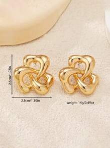 1 Pair European & American Unique Small Batch Versatile Chic Hollow Geometric Clover Circle Metal Design Women Stud Earrings